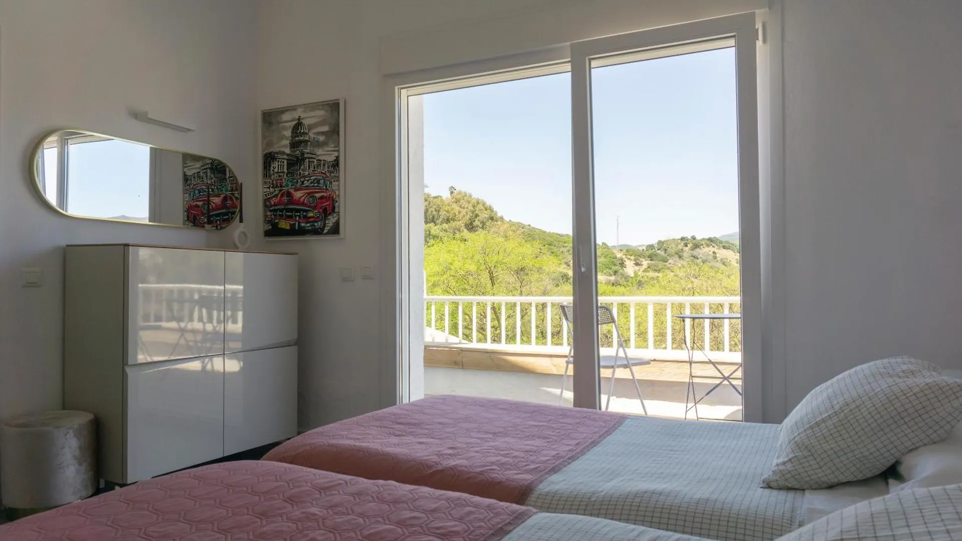 La Casa De Colores Estepona Apartment