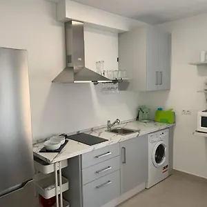 https://apt-beachfront-center.es-andalucia.com